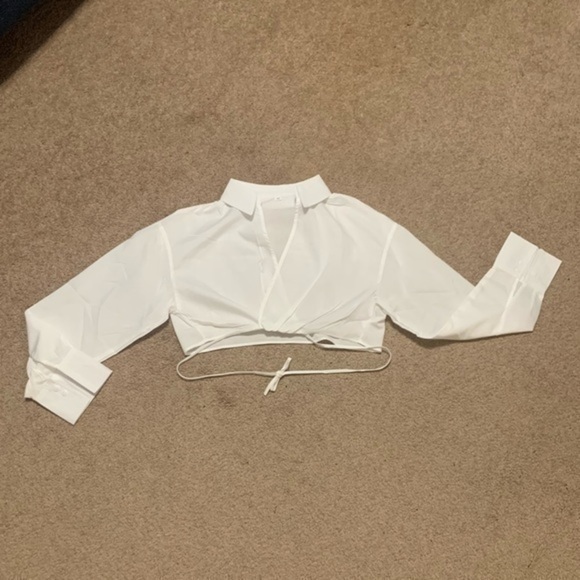 White Long Sleeve Cropped Shirt Waist Tie Small - Picture 4 of 10